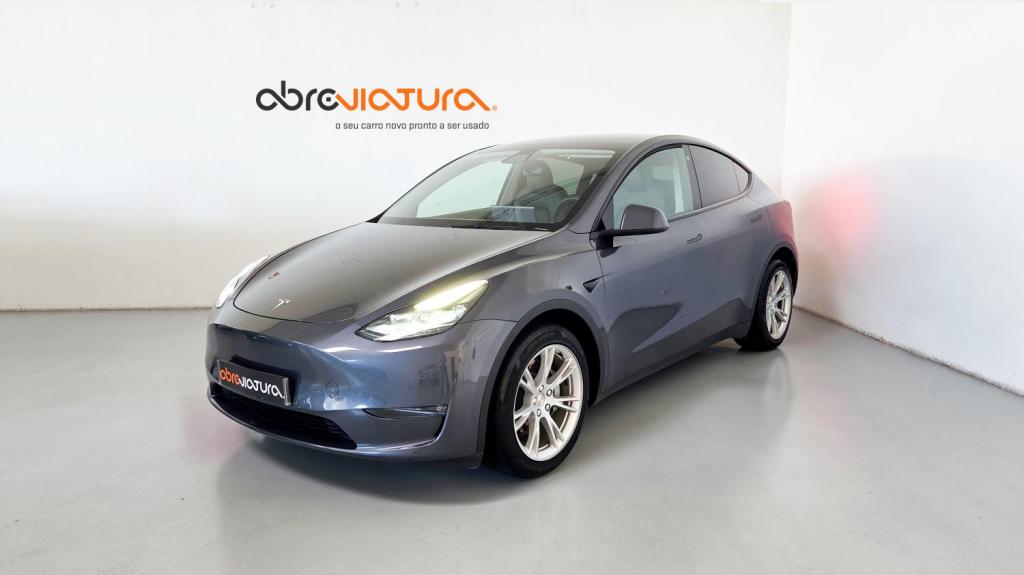 Vantagens de comprar um Tesla em Portugal
